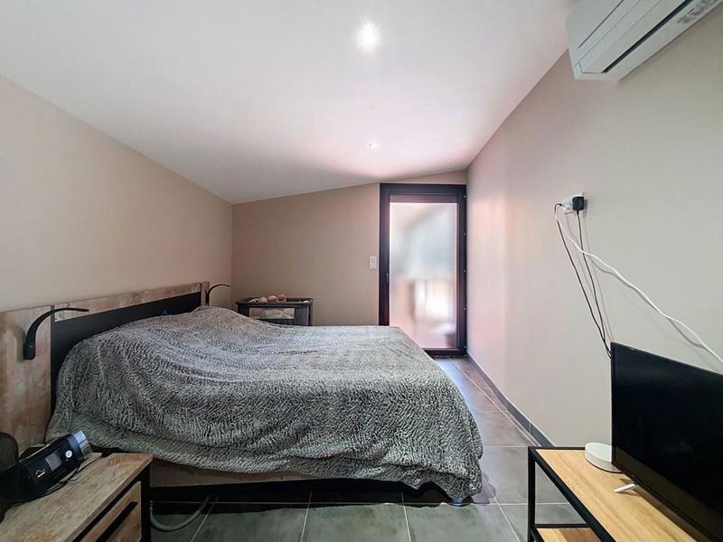 Maison - 195 m² - 7 pièces