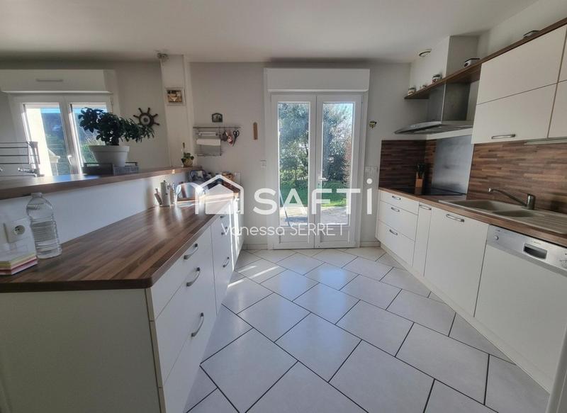 Maison - 121 m² - 5 pièces