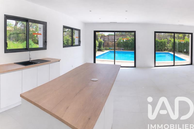 Maison - 113 m² - 4 pièces