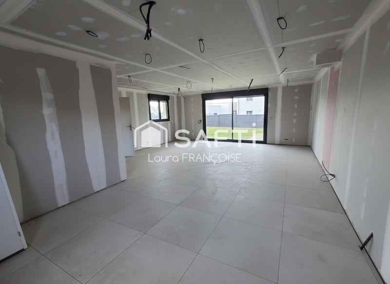 Maison - 121 m² - 5 pièces