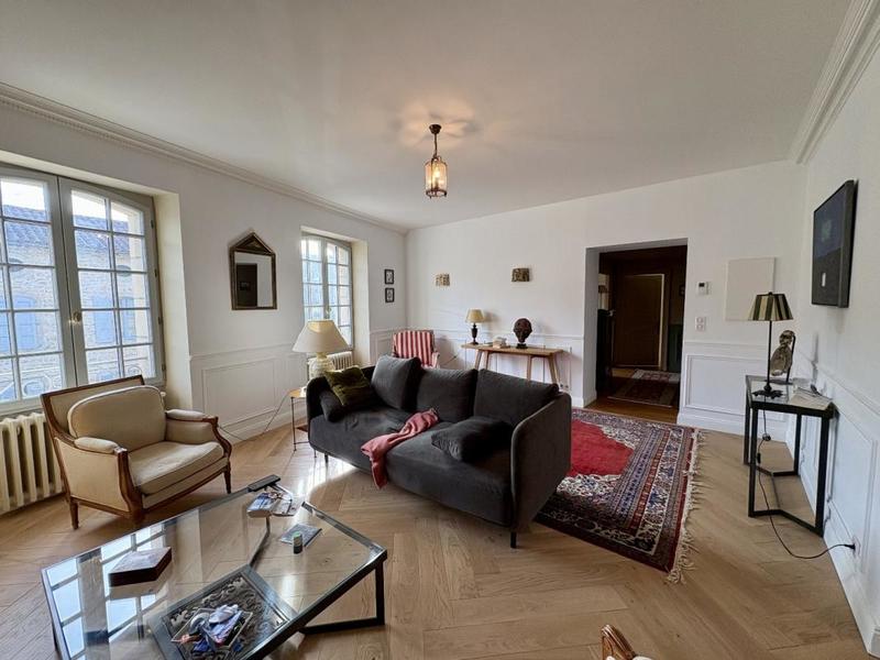 Maison - 86 m² - 8 pièces