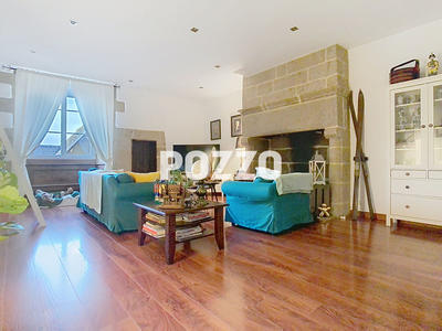 Appartement - 141 m² - 7 pièces