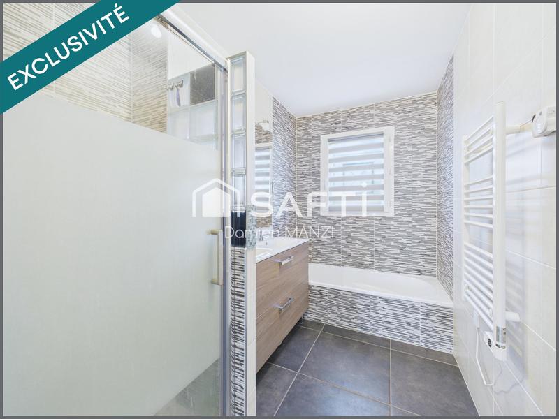 Maison - 92 m² - 4 pièces