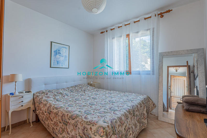 Villa - 136 m² - 6 pièces