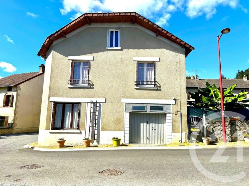 Maison de village - 105 m² - 4 pièces