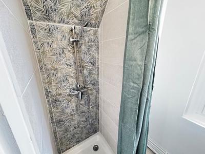 Studio - 16 m² - 1 pièce