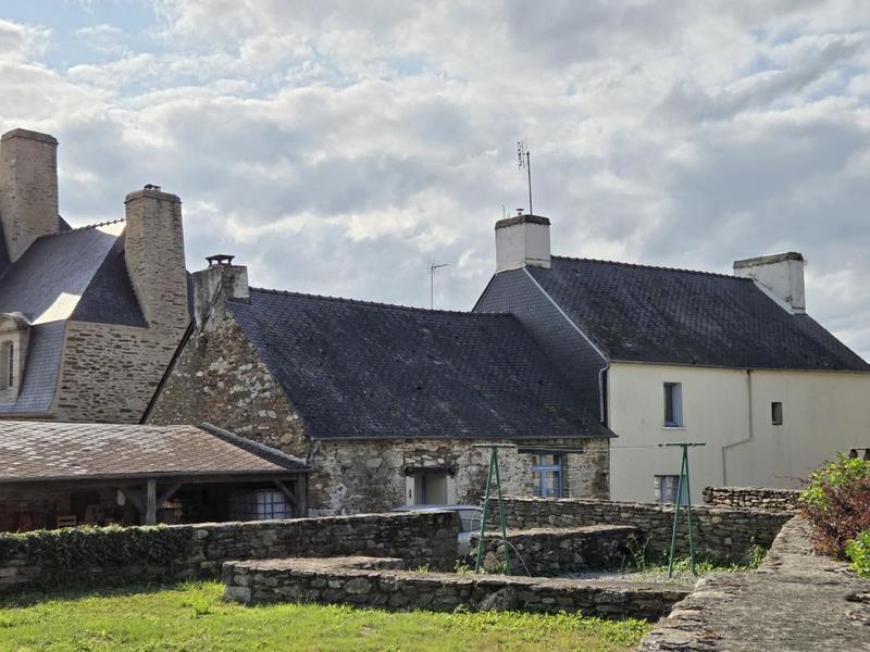 Maison en pierre - 151 m² - 5 pièces