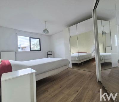 Appartement - 100 m² - 4 pièces