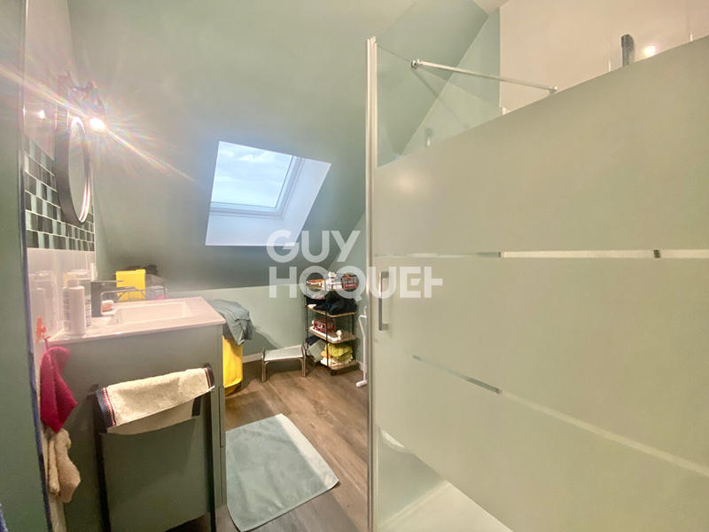 Maison - 105 m² - 6 pièces