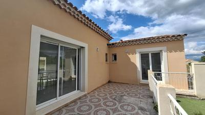 Maison - 101 m² - 5 pièces