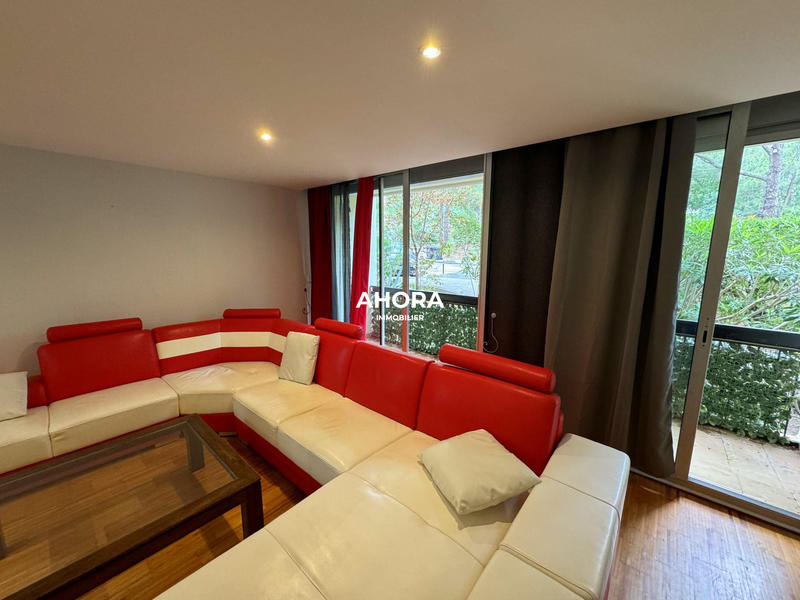 Appartement - 67 m² - 2 pièces