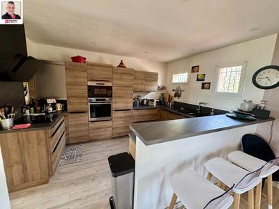 Maison - 130 m² - 5 pièces