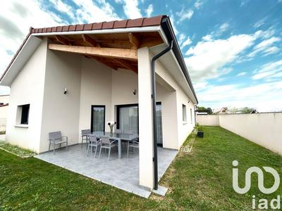 Maison - 121 m² - 5 pièces