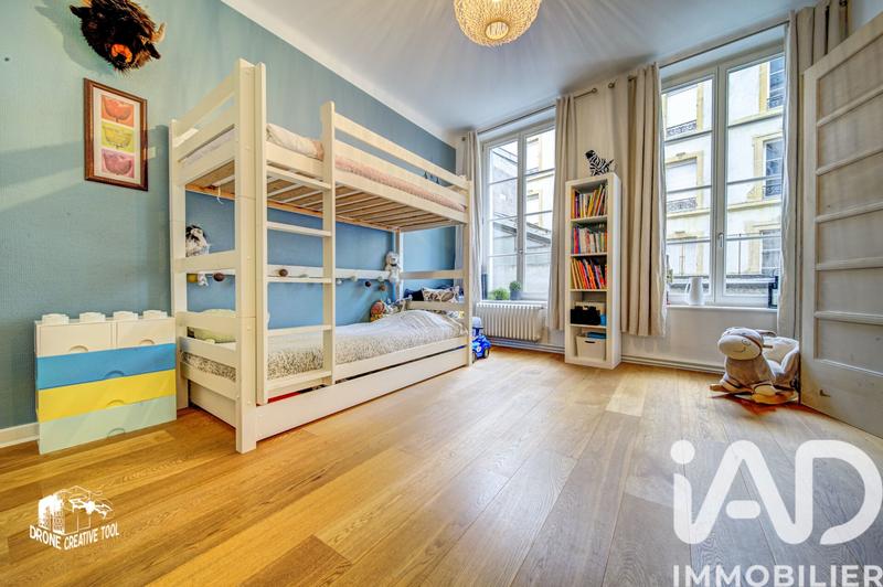 Appartement - 92 m² - 4 pièces