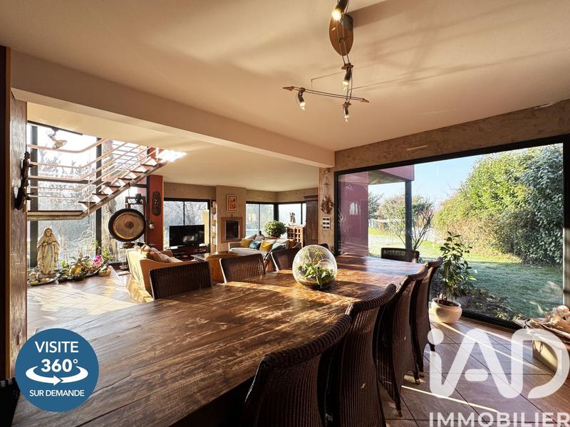 Maison de maîtres - 250 m² - 10 pièces