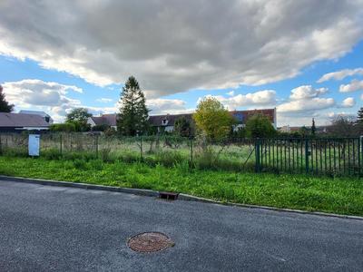 Terrain constructible - 638 m²