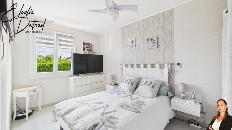 Maison - 92 m² - 5 pièces