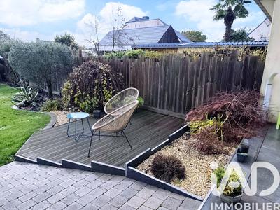 Maison - 104 m² - 5 pièces