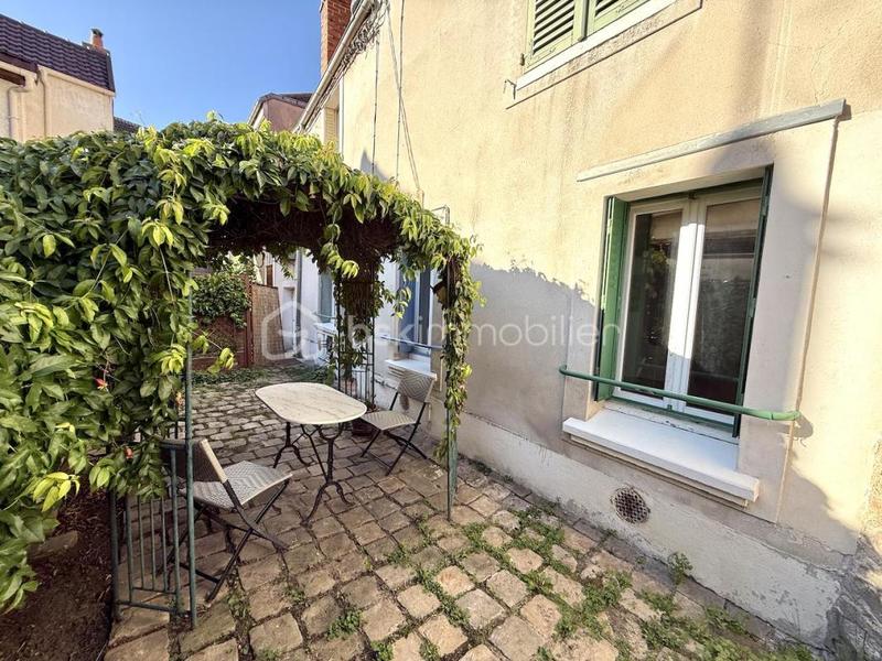 Maison de ville - 75 m² - 3 pièces