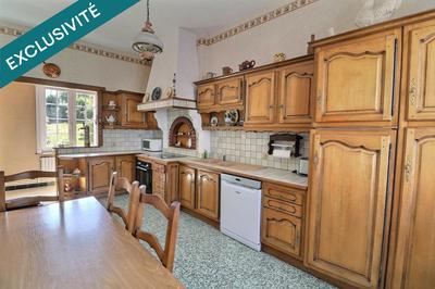 Maison - 127 m² - 8 pièces