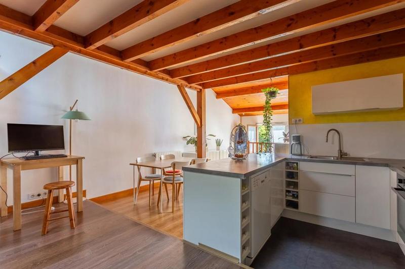 Appartement - 64 m² - 4 pièces