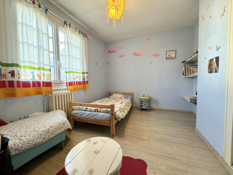 Maison - 178 m² - 7 pièces