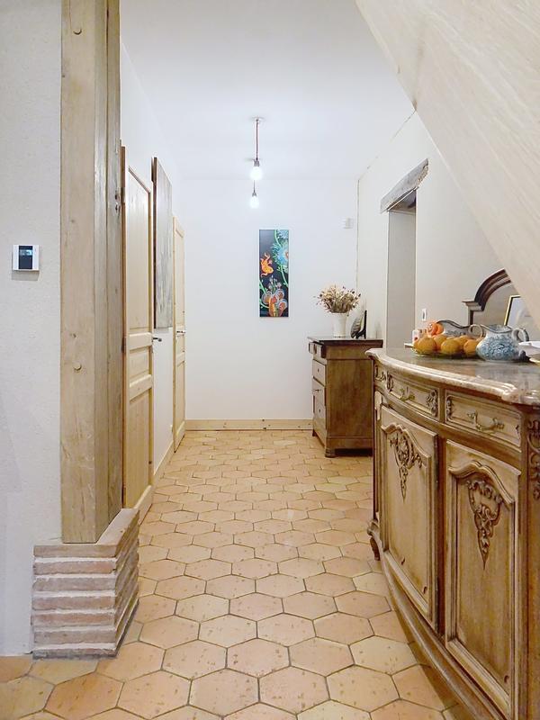 Maison ancienne - 204 m² - 6 pièces