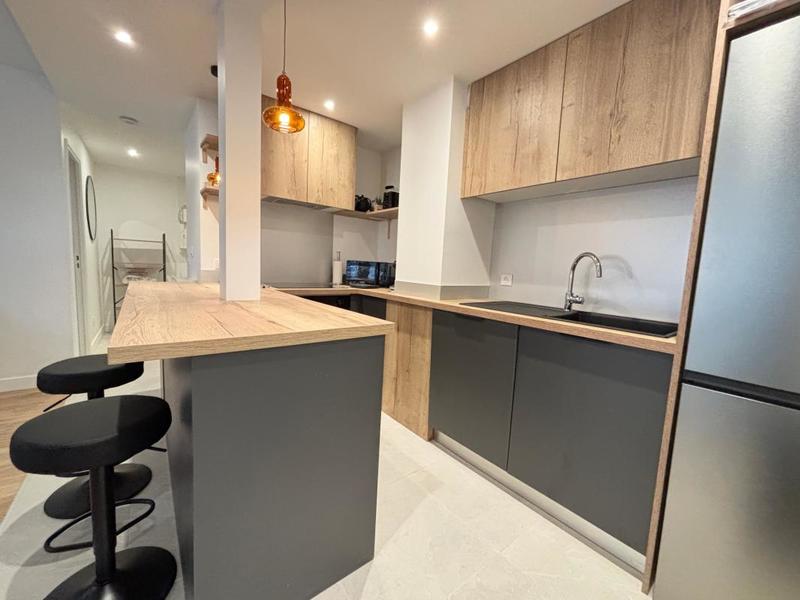 Appartement - 115 m² - 6 pièces