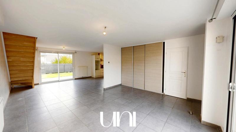 Maison - 98 m² - 4 pièces