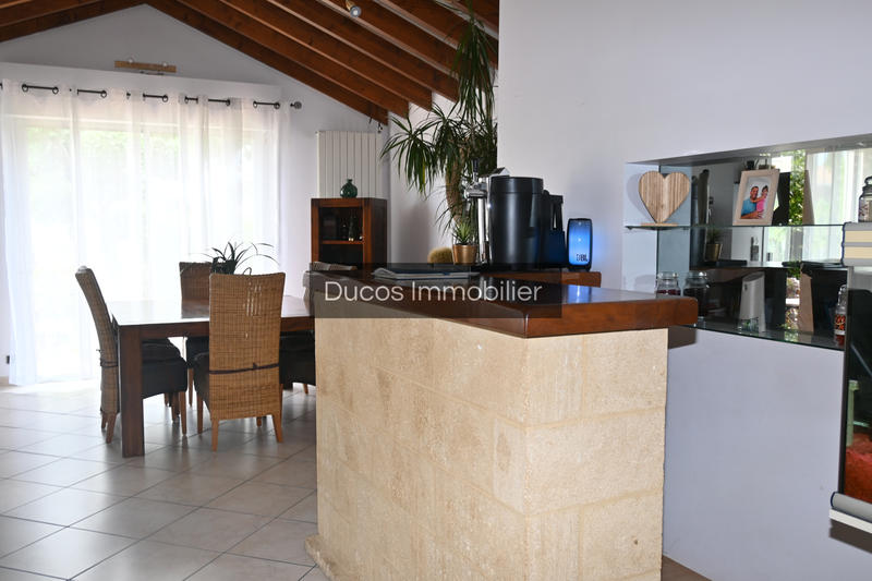 Maison - 212 m² - 6 pièces