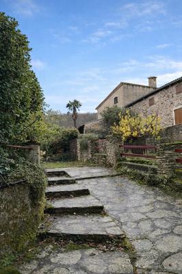 Villa - 337 m² - 15 pièces