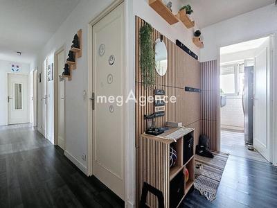 Appartement - 91 m² - 5 pièces