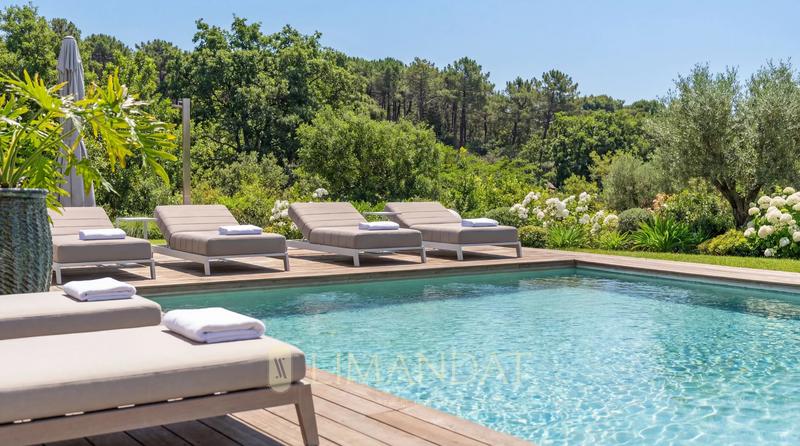 Villa - 450 m² - 12 pièces