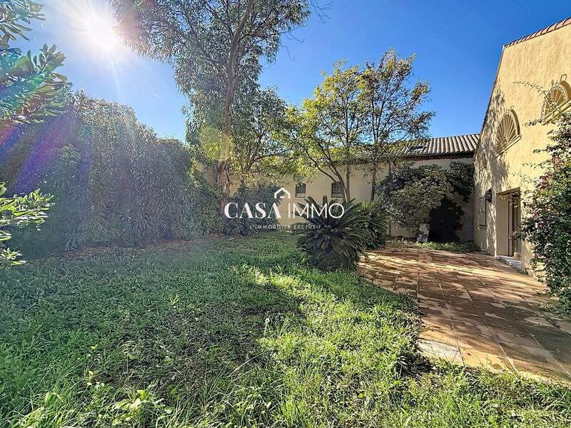 Maison - 197 m² - 4 pièces