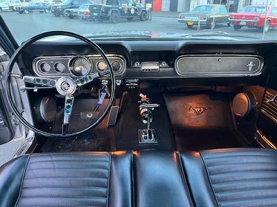 Ford Mustang Coupe Toit Vinyle Gt Code a 1966