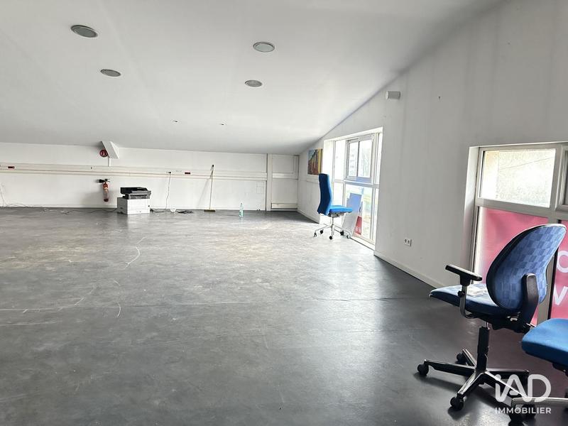 Local commercial - 197 m²