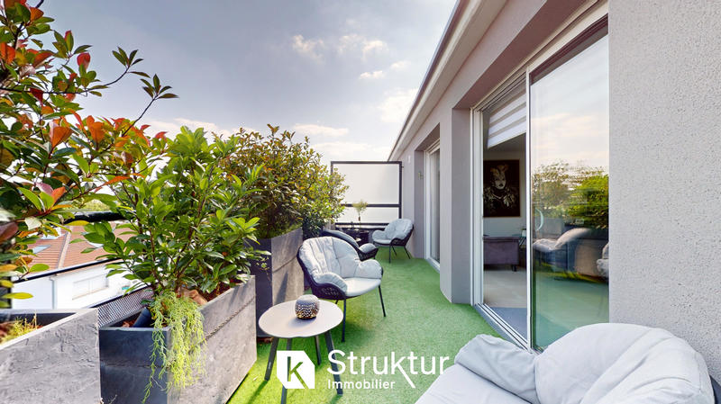 Appartement - 110 m² - 5 pièces