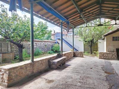 Maison - 92 m² - 5 pièces