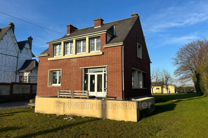 Maison - 104 m² - 5 pièces