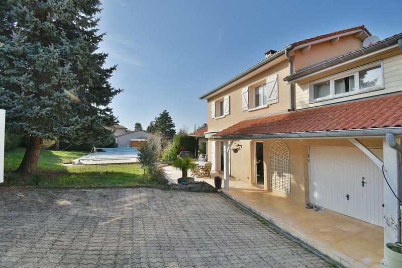 Maison - 130 m² - 6 pièces