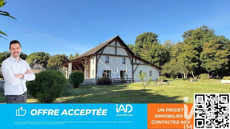 Maison - 477 m² - 15 pièces