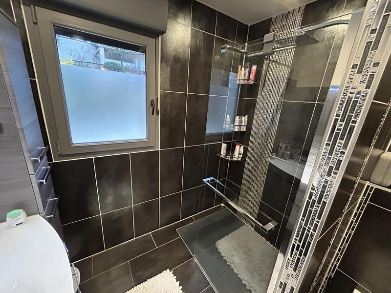 Maison - 180 m² - 7 pièces