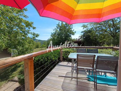 Maison traditionnelle - 195 m² - 9 pièces