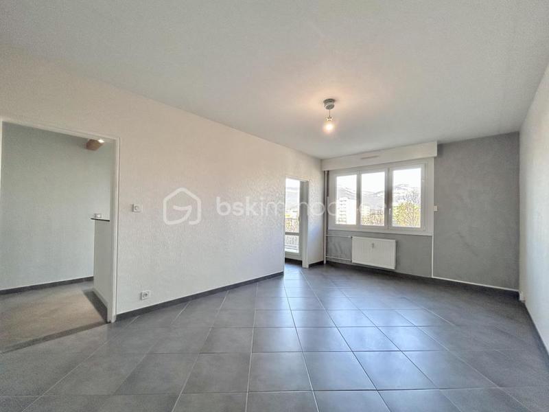 Appartement - 79 m² - 4 pièces
