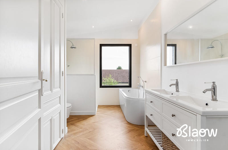 Maison ancienne - 153 m² - 6 pièces