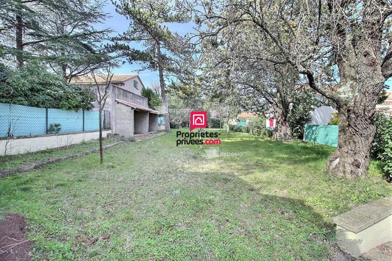 Terrain constructible - 470 m²