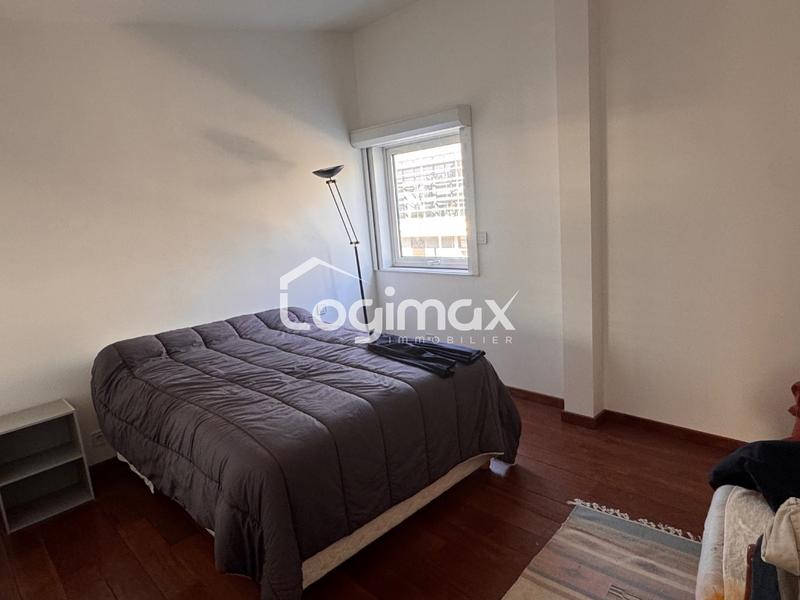 Maison - 200 m² - 5 pièces