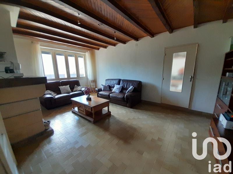 Maison - 202 m² - 7 pièces