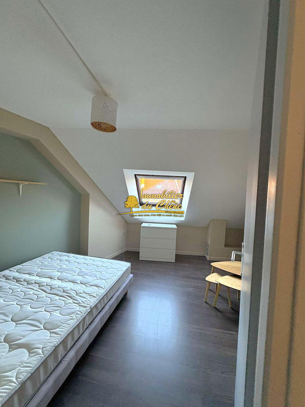 Appartement - 99 m² - 5 pièces