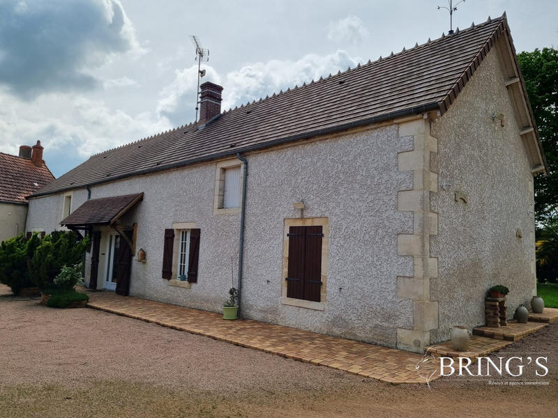 Maison - 204 m² - 8 pièces